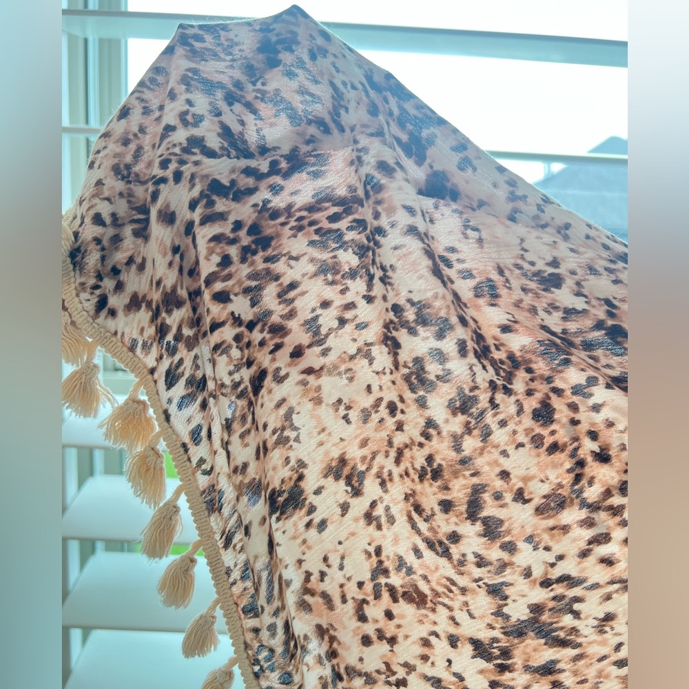 Gibson Latimer Animal Print Dress - Picture 9 of 9